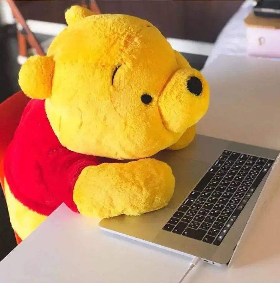 Iso Disney Pehmolelu - 60 cm Nalle Puh Tyyny