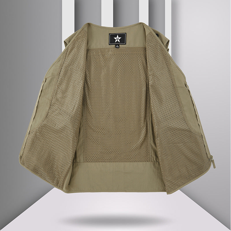 Ulkokäyttöön tarkoitettu isokokoinen miesten monitaskuliivi