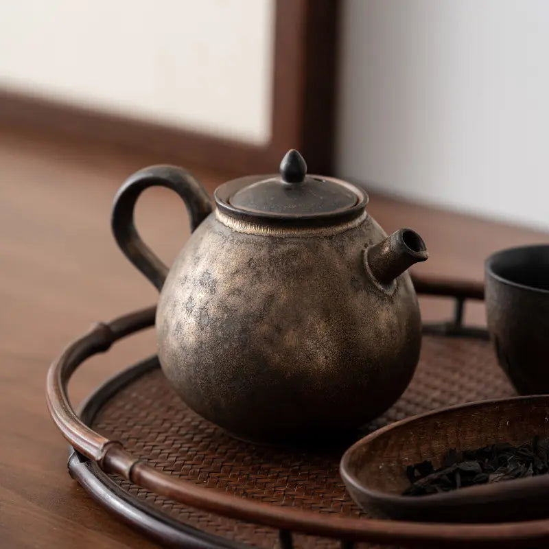 Japanilaistyylinen Kullattu Rautalasitettu Teekuppisetti – Kotitalouden Retro Keraaminen Mestarikuppi ja Teekannu