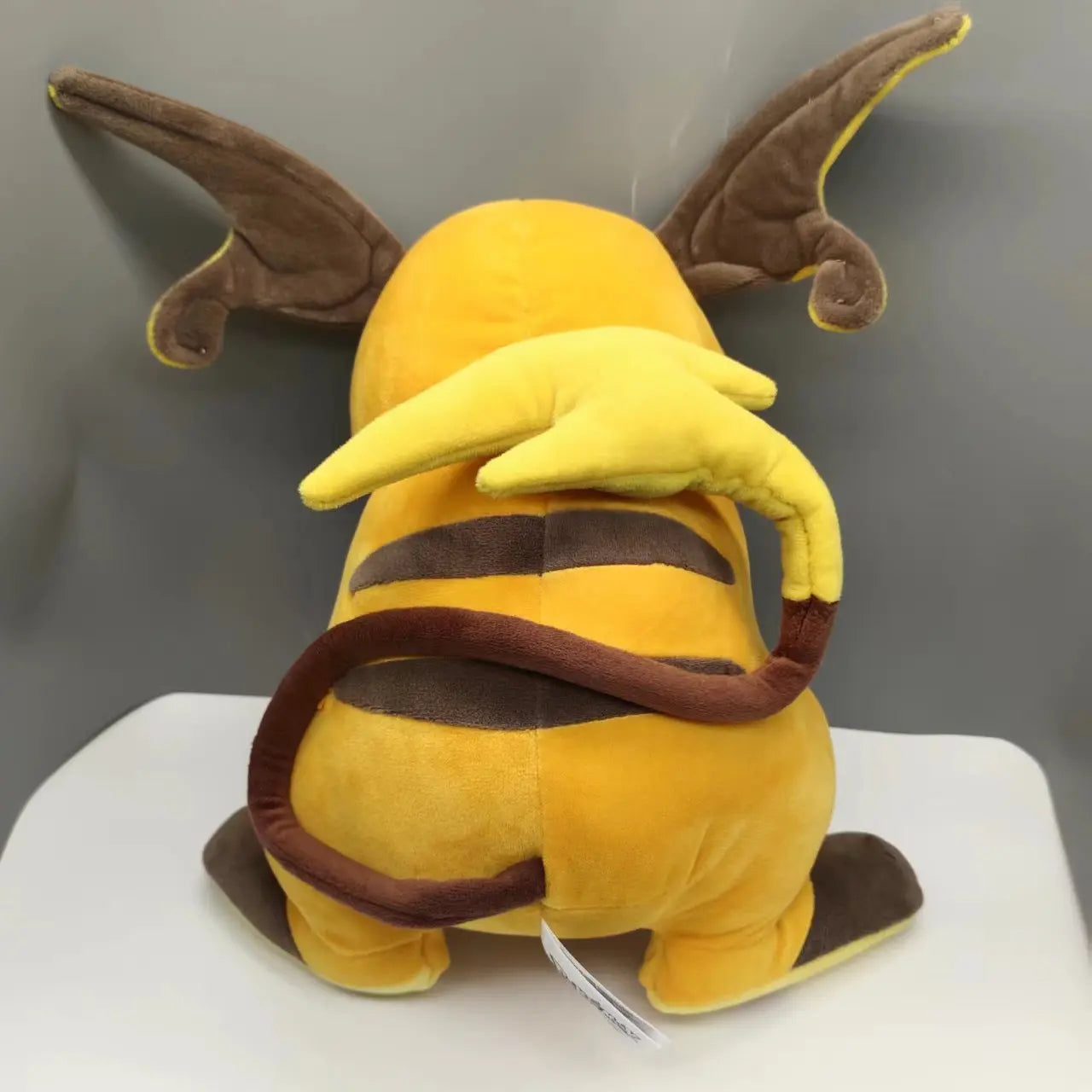  30 cm Uusi Pokemon Pikachu Pehmolelu - Söpö Pokemon Raichu Pehmolelu