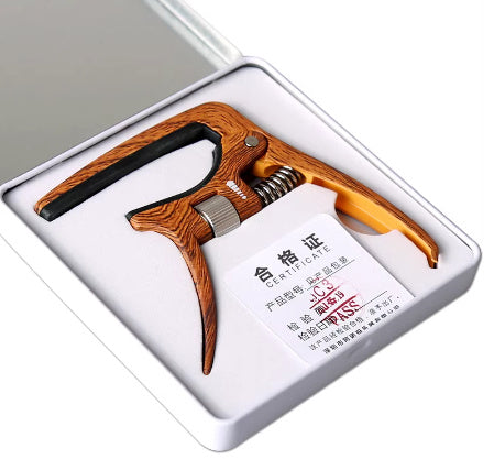 Aroma Capo AC-30 Puukuvioitu Kitarakapodaster