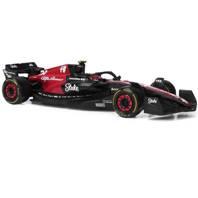 Bburago 1:43 2023 Mercedes F1 Racing